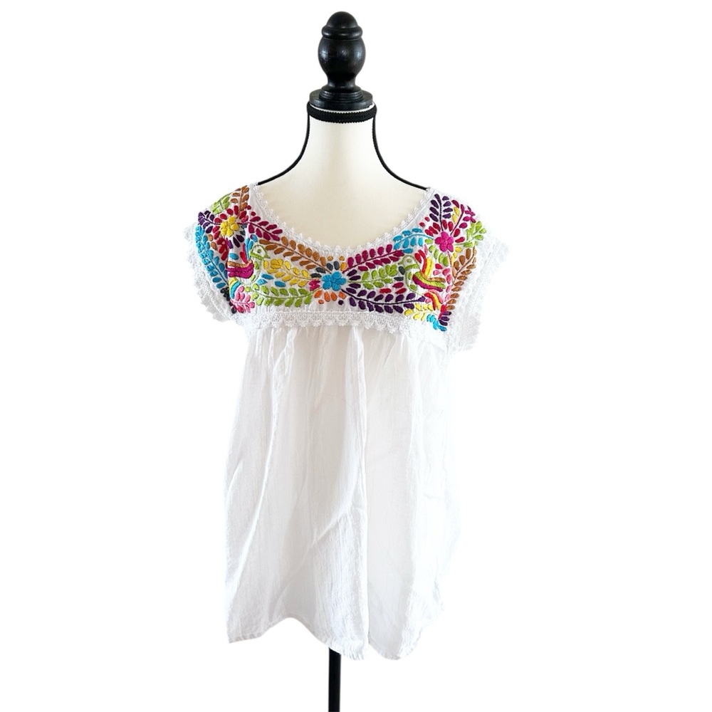 Vibrant Floral Embroidered Boho Women Cotton Top Flowy Size X-Large Unbranded
